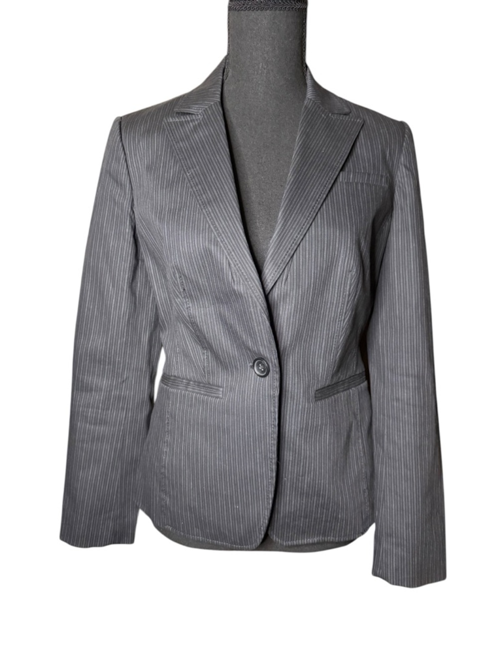 Banana Republic Gray Pinstripe Single-Button Blazer